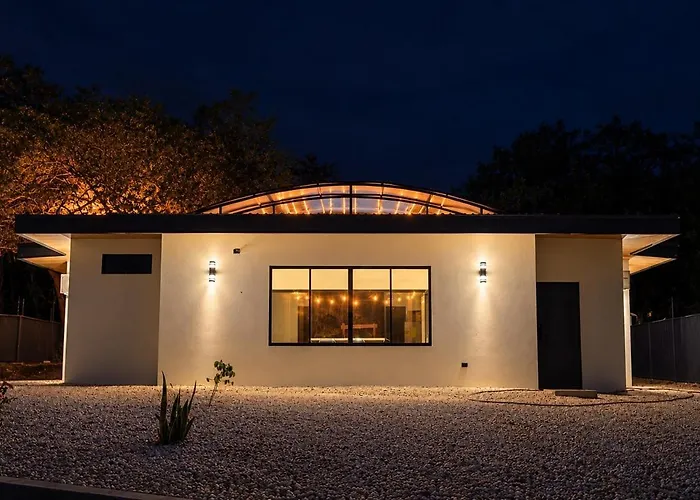 Golden Waves House *