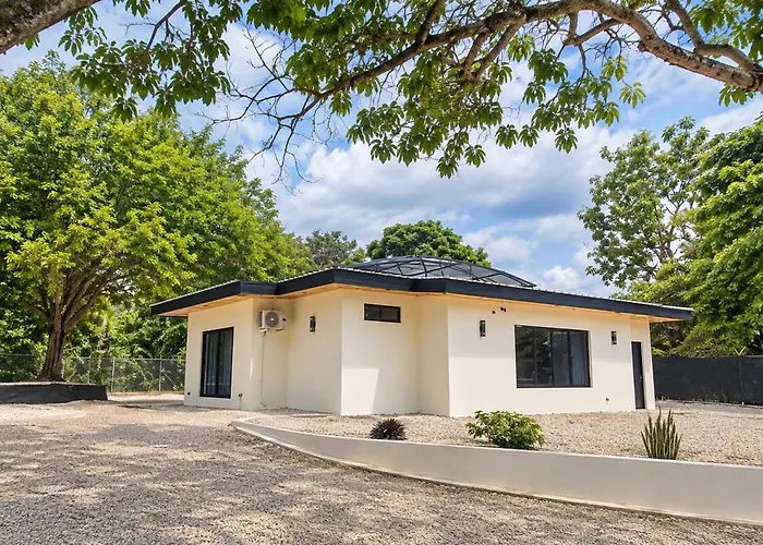 Golden Waves House Villa